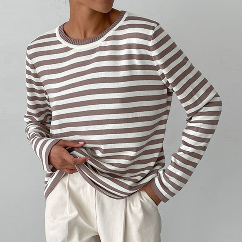 Frederika™ | Elegant stribet T-shirt til kvinder