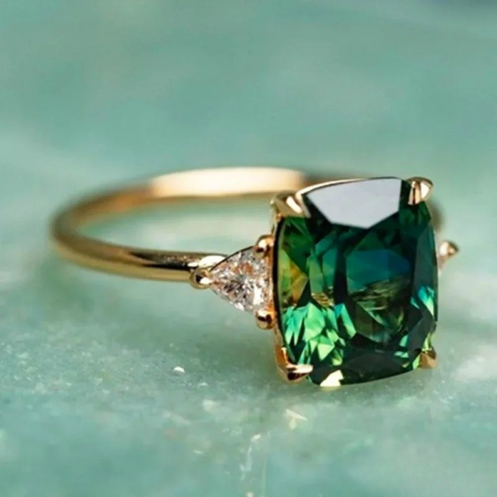 Grøn Zirkonia Ring i Guld