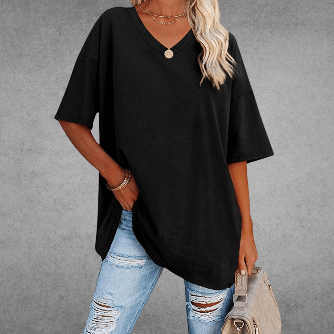 Nikita™ | Stilfuld Oversized V-Neck T-shirt