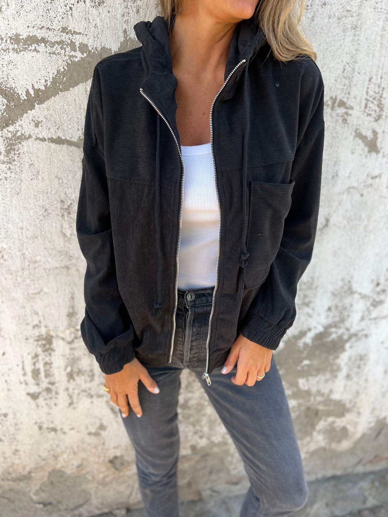 Frederika™ | Casual jakke med hætte og lynlås