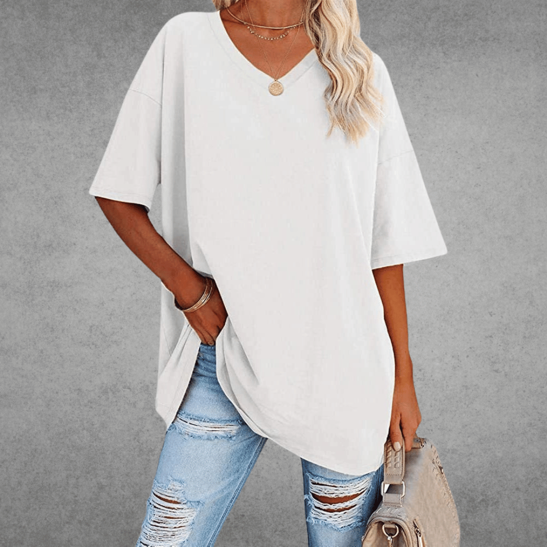 Nikita™ | Stilfuld Oversized V-Neck T-shirt