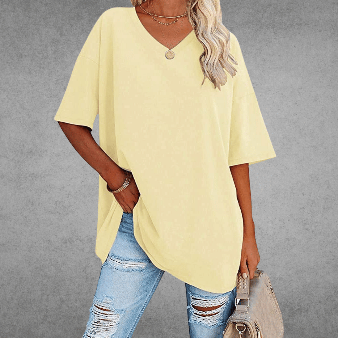 Nikita™ | Stilfuld Oversized V-Neck T-shirt