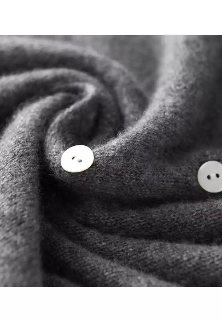 Frederika™ | Blød cardigan med elegant knaplukning