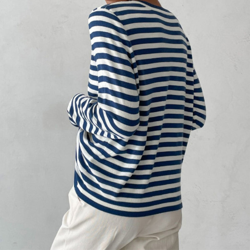 Frederika™ | Elegant stribet T-shirt til kvinder