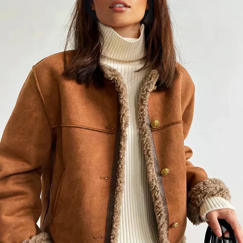 Frederika™ | Stilfuld Jakke med Sherpa-for